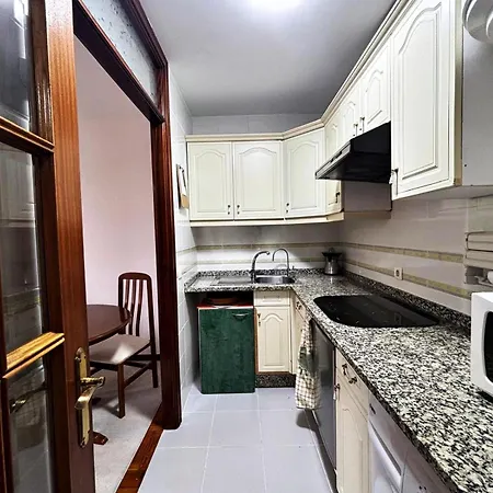 Apartamento Holibai, Amodino, Agradable Y Hogareno Apto Con Parking, Baiona